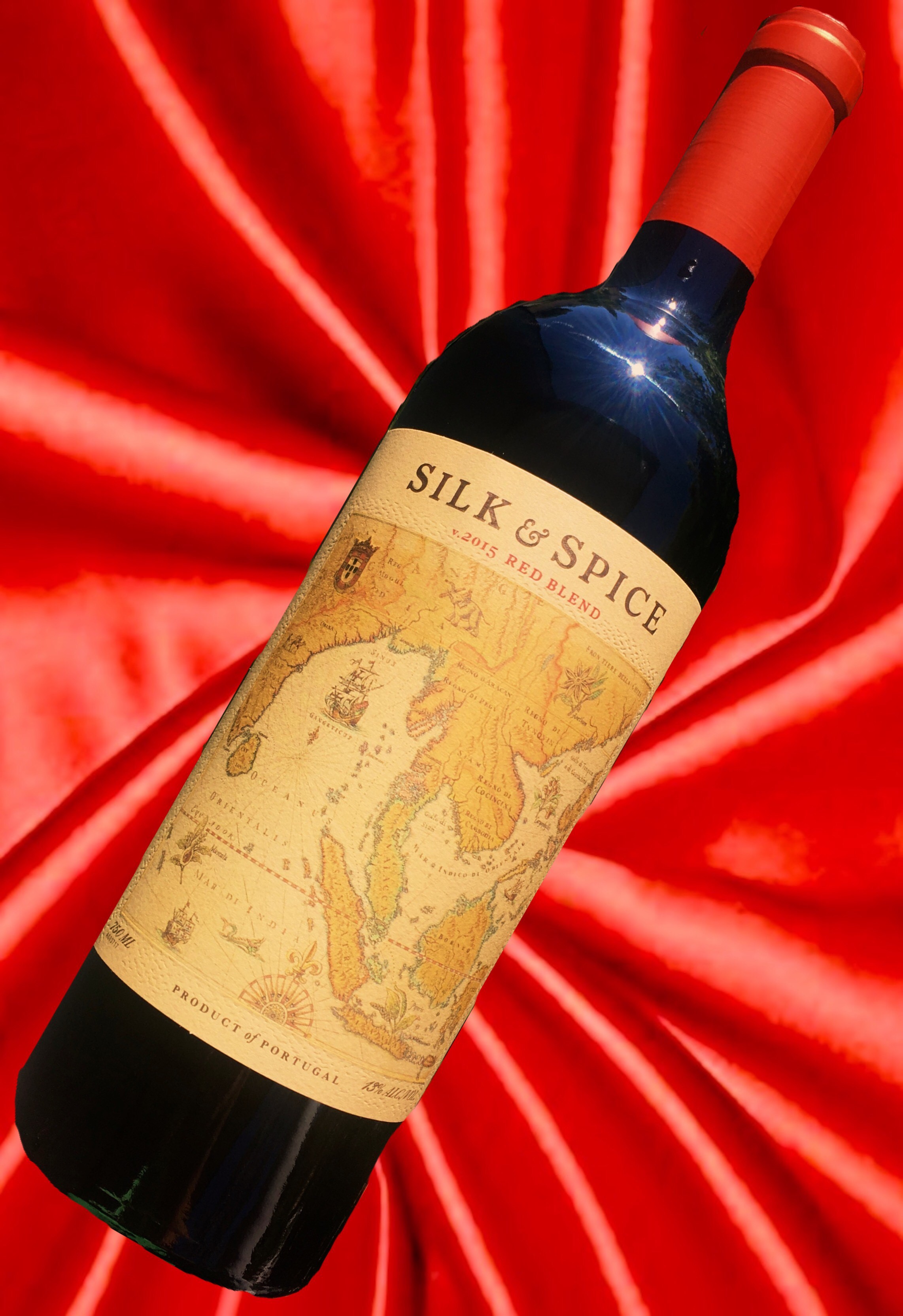 Buy Silk & Spice Red Wine 2015 (Portugal) Wine - Carpe Vino Auburn